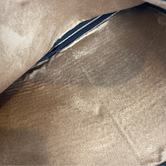 ESR Multi Coloured Leaf Print Laptop Sleeve Case - Picture 7 of 8